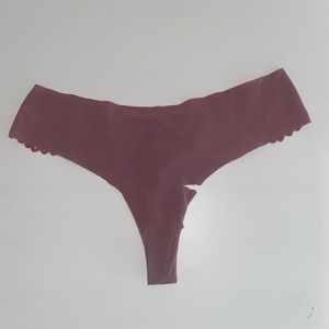 Victoria’s Secret thong